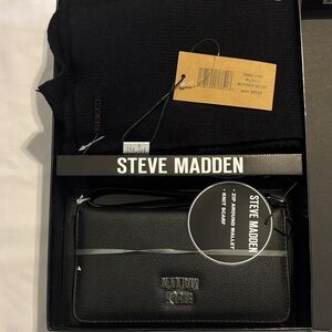 BRAND New …—-Steve Madden Black Men's Leather  Wallet with Black Hat & Scarf